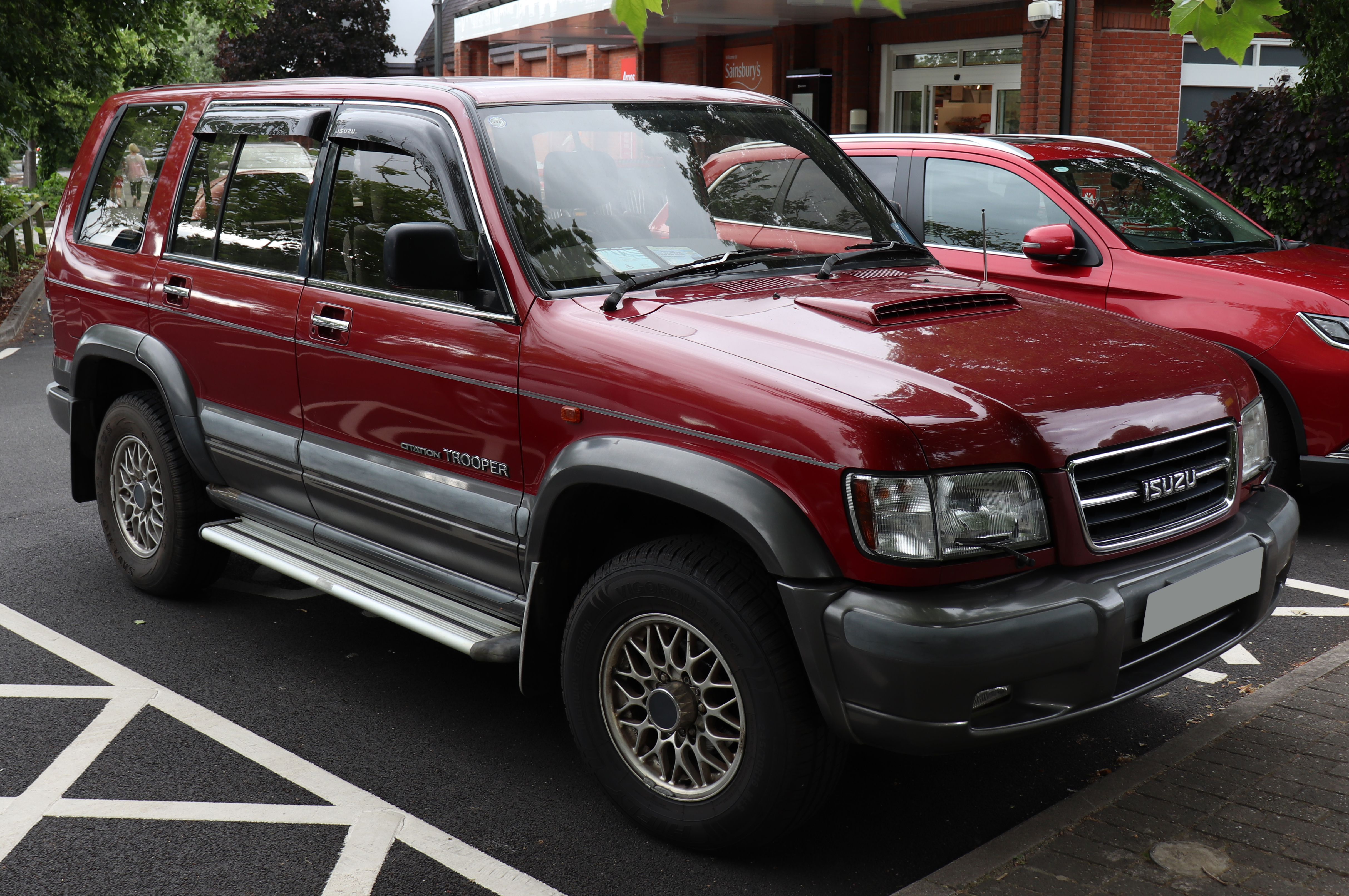 Isuzu Jeep 2010