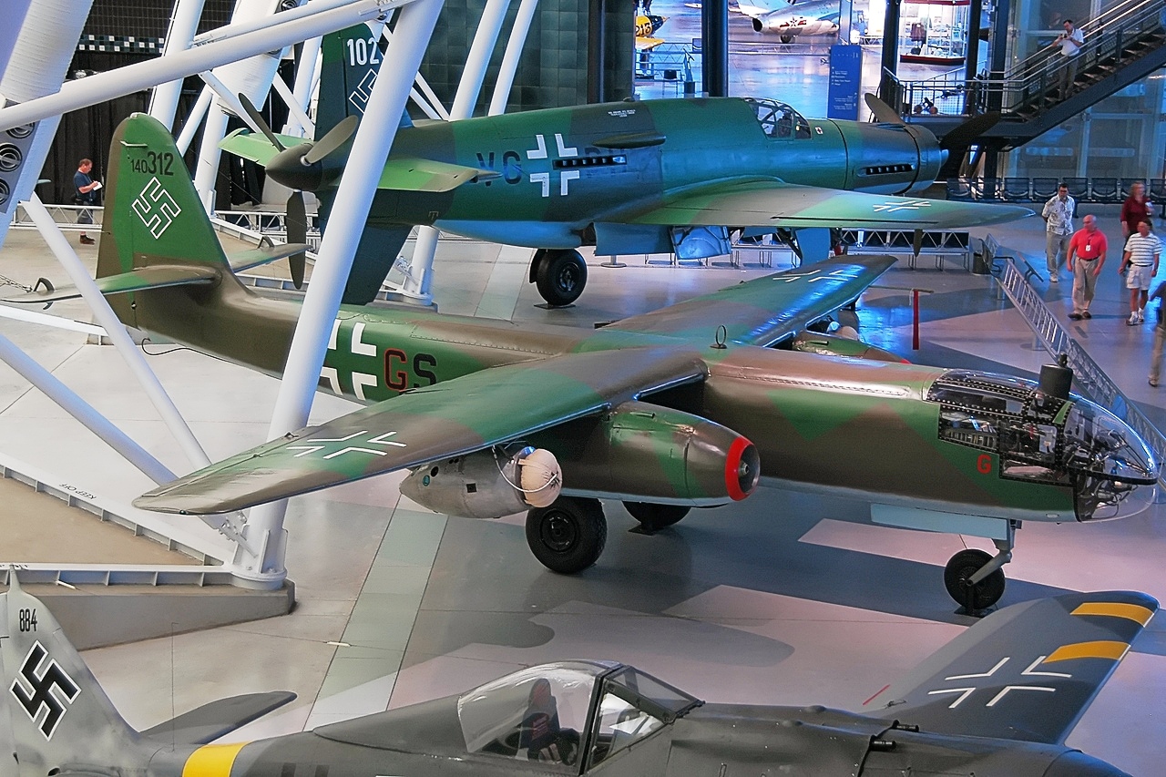 Arado_234B_5a.jpg