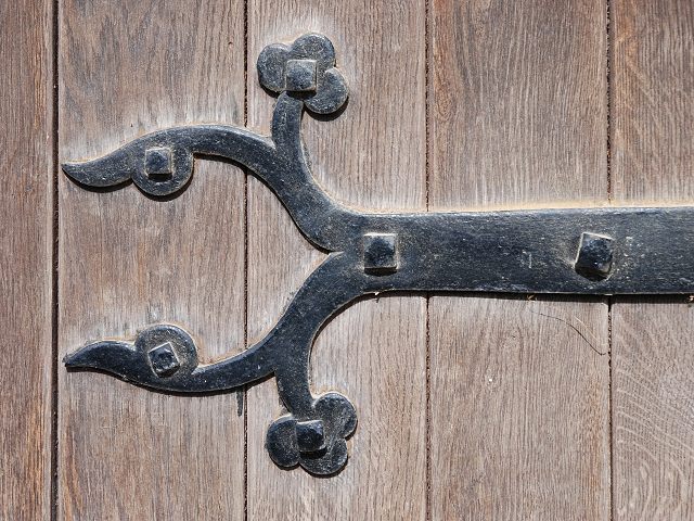 File:Church door - detail - geograph.org.uk - 447719.jpg