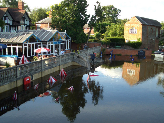 File:Flood at The Boathouse - geograph.org.uk - 1660008.jpg