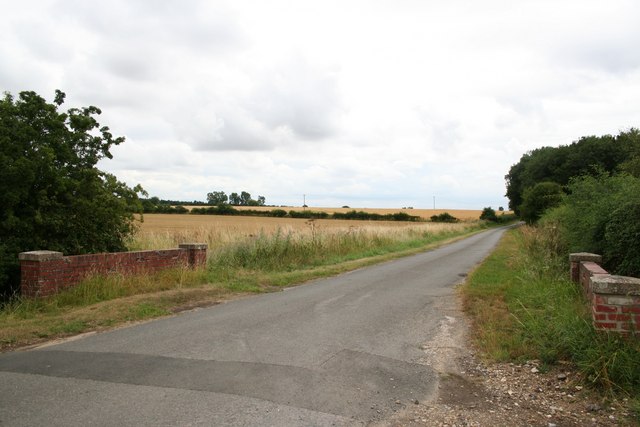 File:Grange Beck Bridge - geograph.org.uk - 208110.jpg