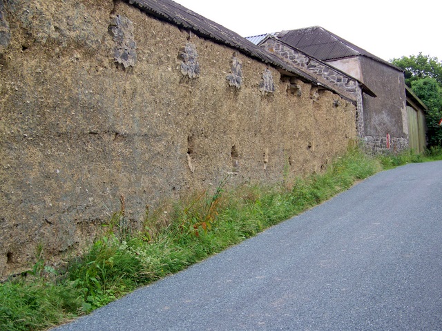 File:Greystones near Crockernwell - geograph.org.uk - 1401951.jpg