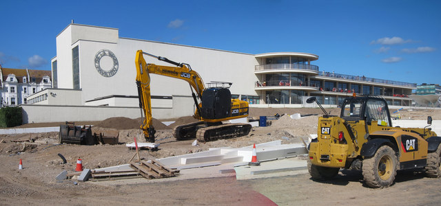 File:Groundworks by the De La Warr Pavilion - geograph.org.uk - 2560721.jpg