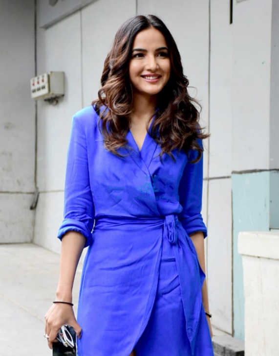 Jasmin Bhasin - Wikipedia