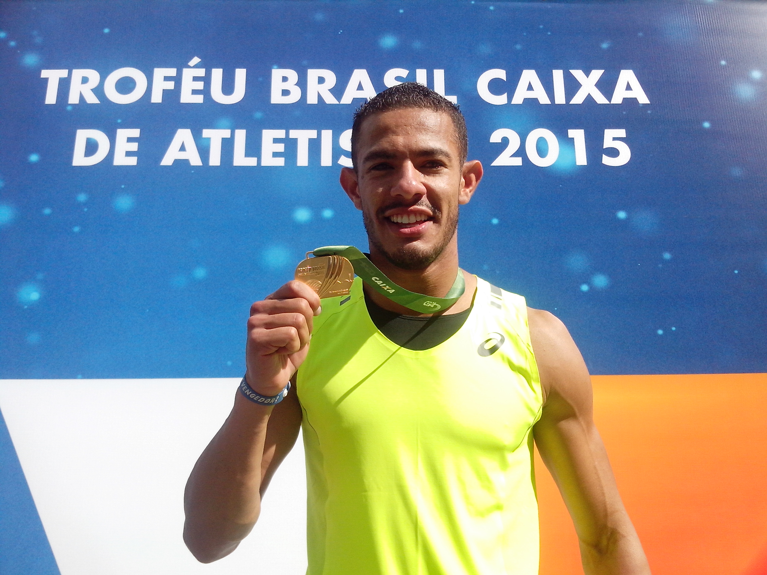 File:Joao Vitor - Trofeu Brasil 2015.jpg - Wikipedia