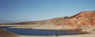 File:Lake Mead behind Hoover Dam in Sugarloaf Mnt1.jpg