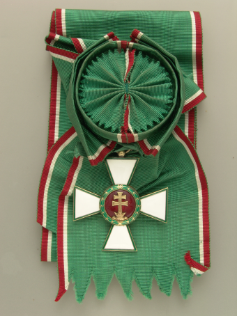 Награды: ордена, медали - Страница 5 Magyar_%C3%89rdemrend_nagykeresztje_1936-1939