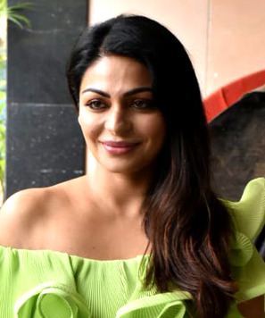 <span class="mw-page-title-main">Neeru Bajwa</span> Indo-Canadian actress