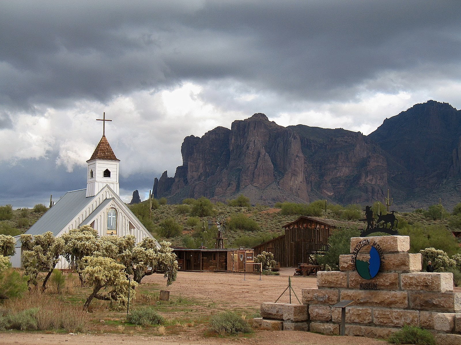 Superstitious Mountains Museum and Apache Junction Church AZ.jpg.