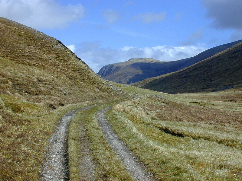 File:Track approaching the Pollan Buidhe watershed - geograph.org.uk - 497925.jpg