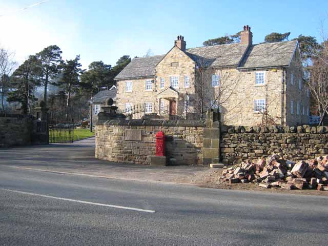 File:Woodlea Manor, Browney Bank - geograph.org.uk - 358753.jpg