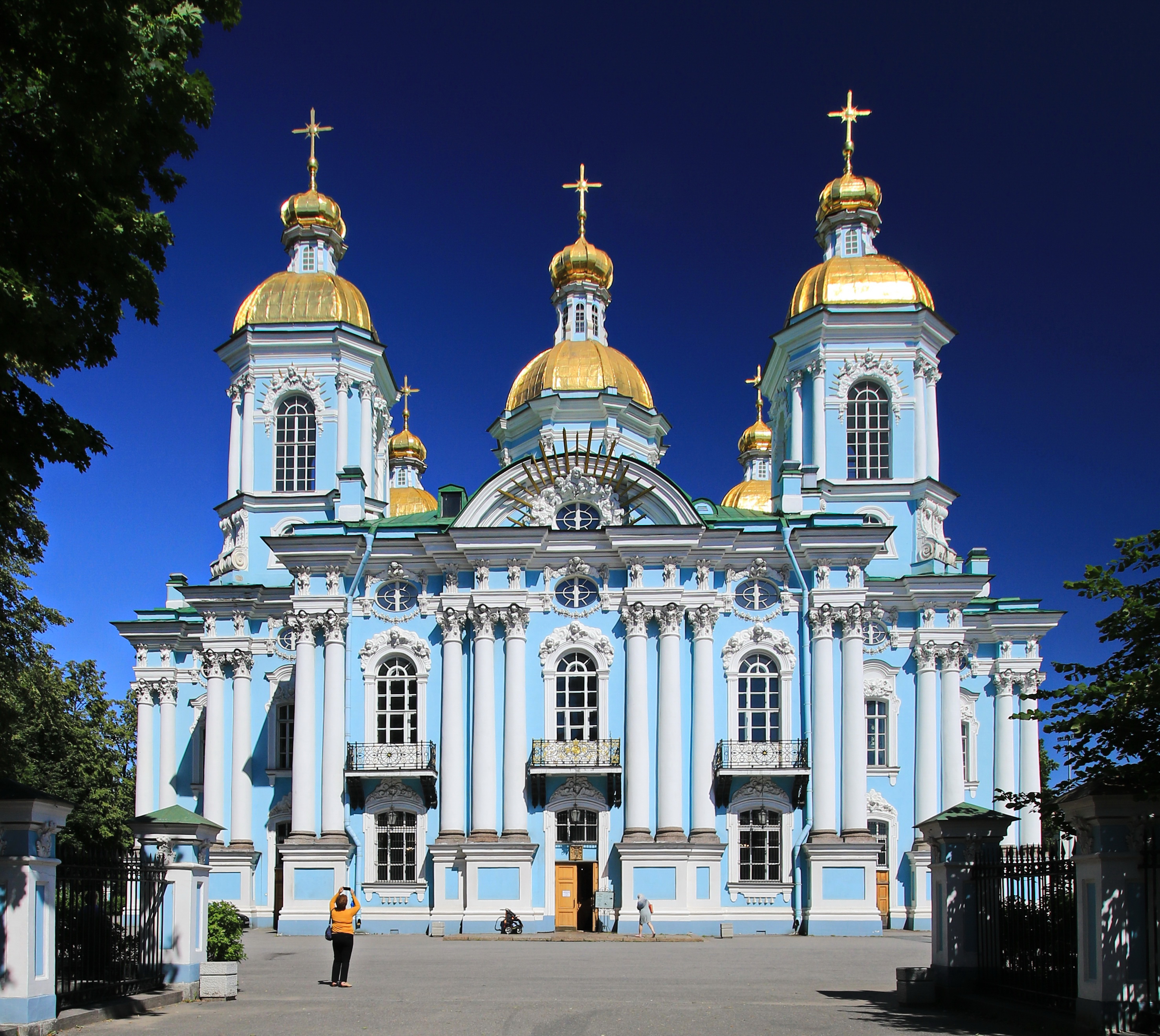 Петербургская церковь. Морской Никольский собор храмы Санкт-Петербурга. Никольский морской собор. Николо-Богоявленский морской собор Архитектор. Чевакинский Никольский морской собор.