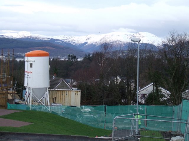 File:Building site at Hill Farm - geograph.org.uk - 1075280.jpg