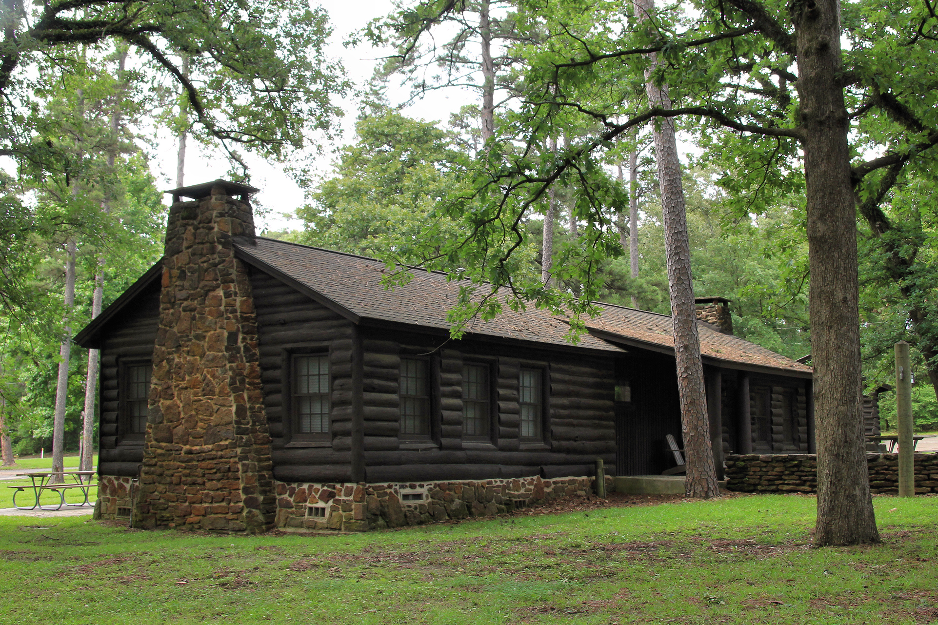 File Caddo Lake Sp Tx Cabin Jpg Wikimedia Commons