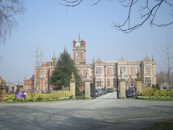 File:Crewe Hall Hotel - geograph.org.uk - 1211746.jpg