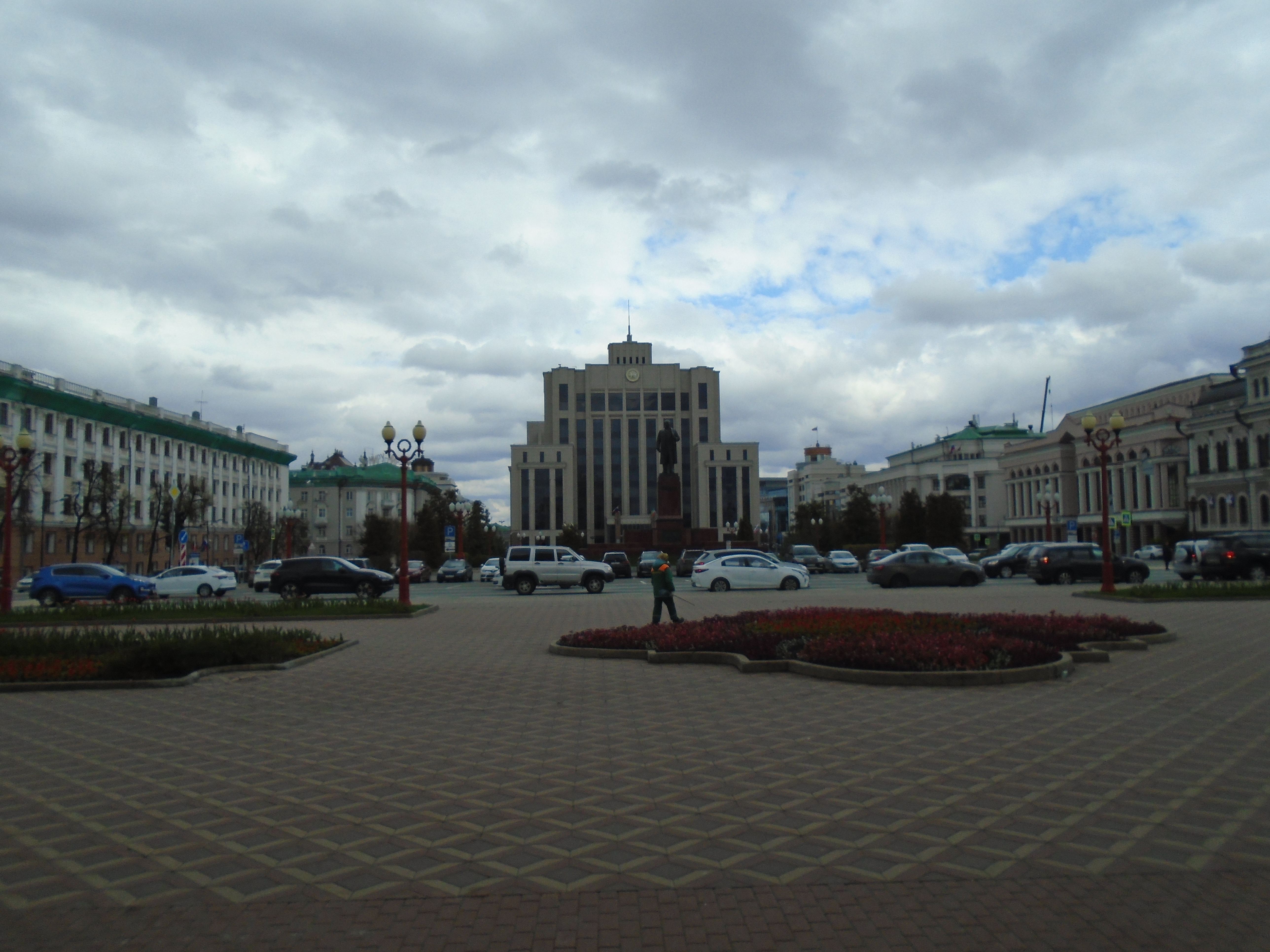 Казанский сквер в Санкт Петербурге