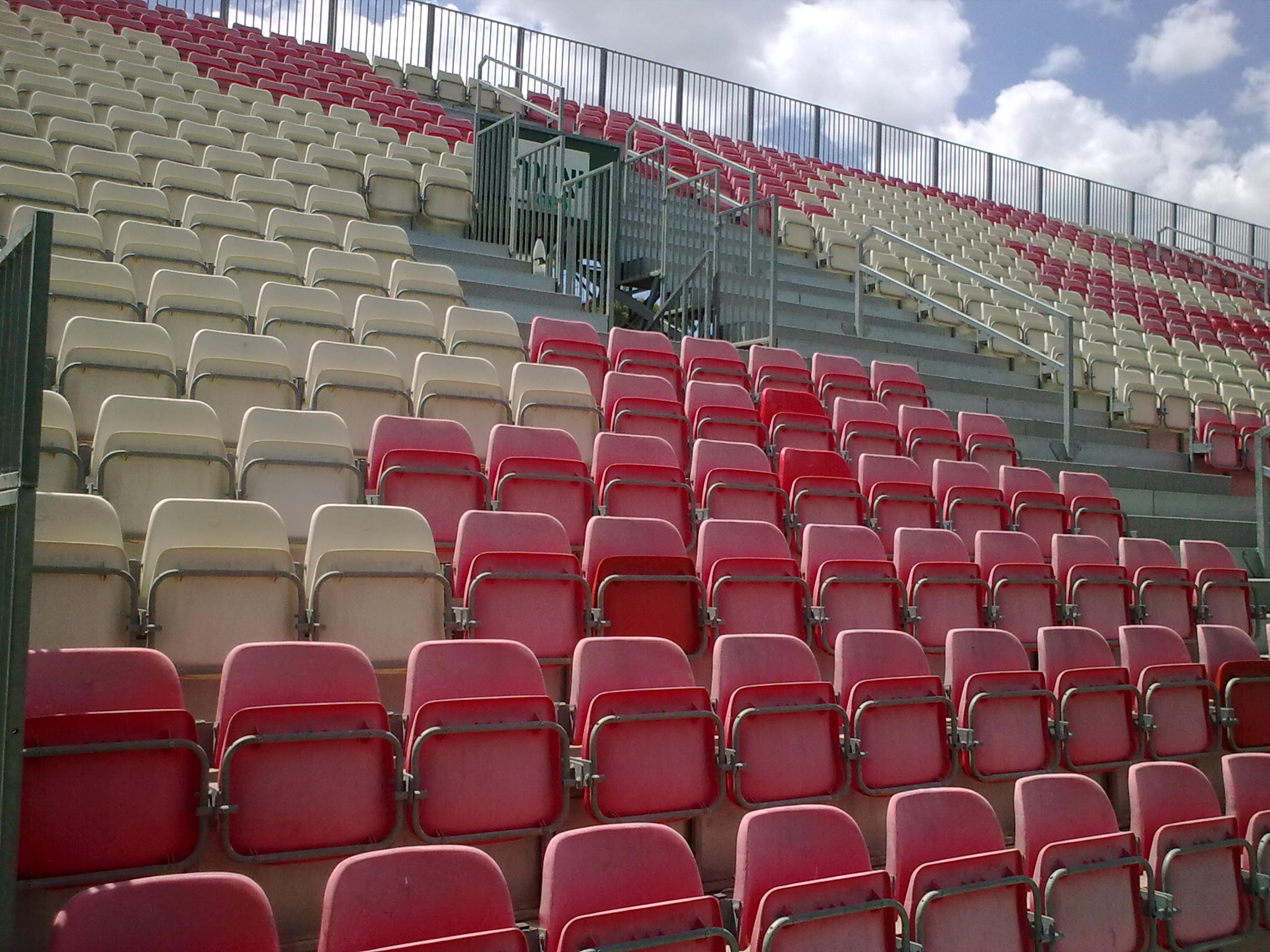 Stadium 7. Стадион гимназия Грина.