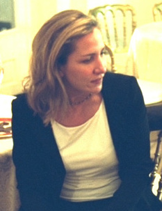 <span class="mw-page-title-main">Laura Hillenbrand</span> American writer (born 1967)