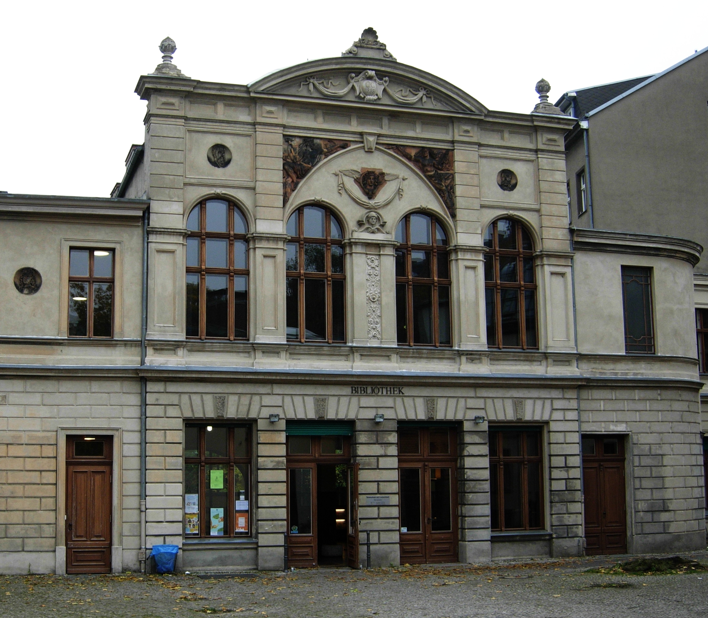 Bibliothek Am Luisenbad Wikipedia