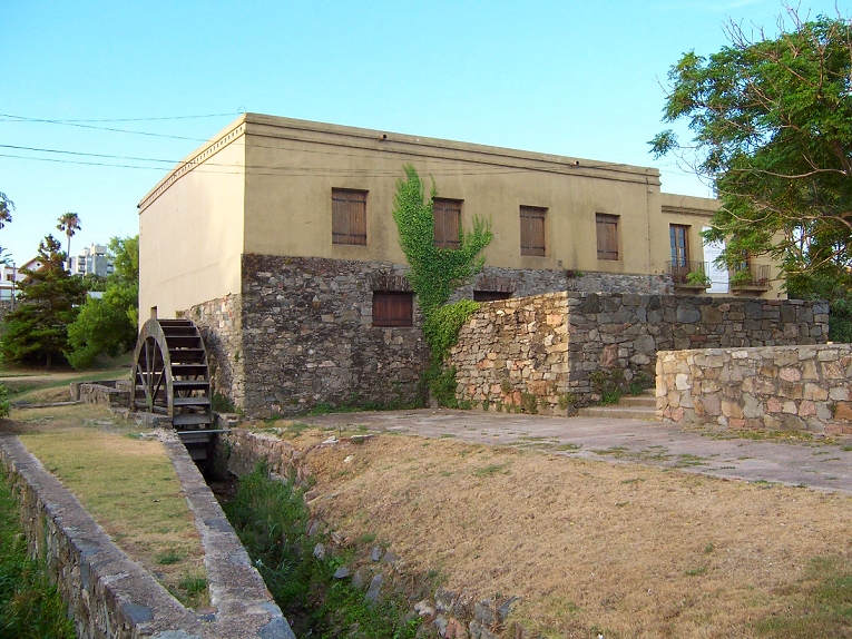 File:Molino de Perez 1.jpg