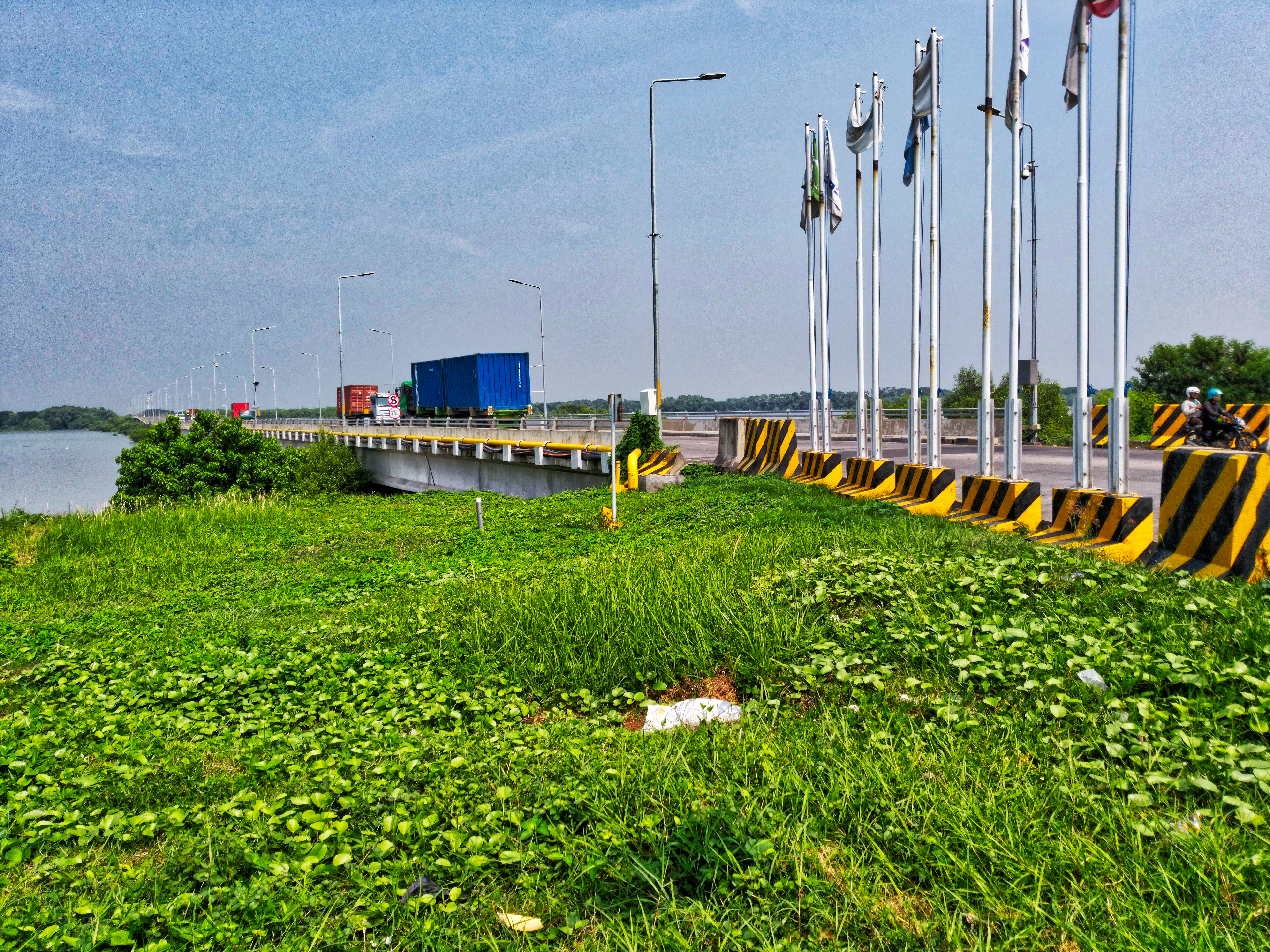 Filepemandangan Di Terminal Teluk Lamong Surabaya 2jpg