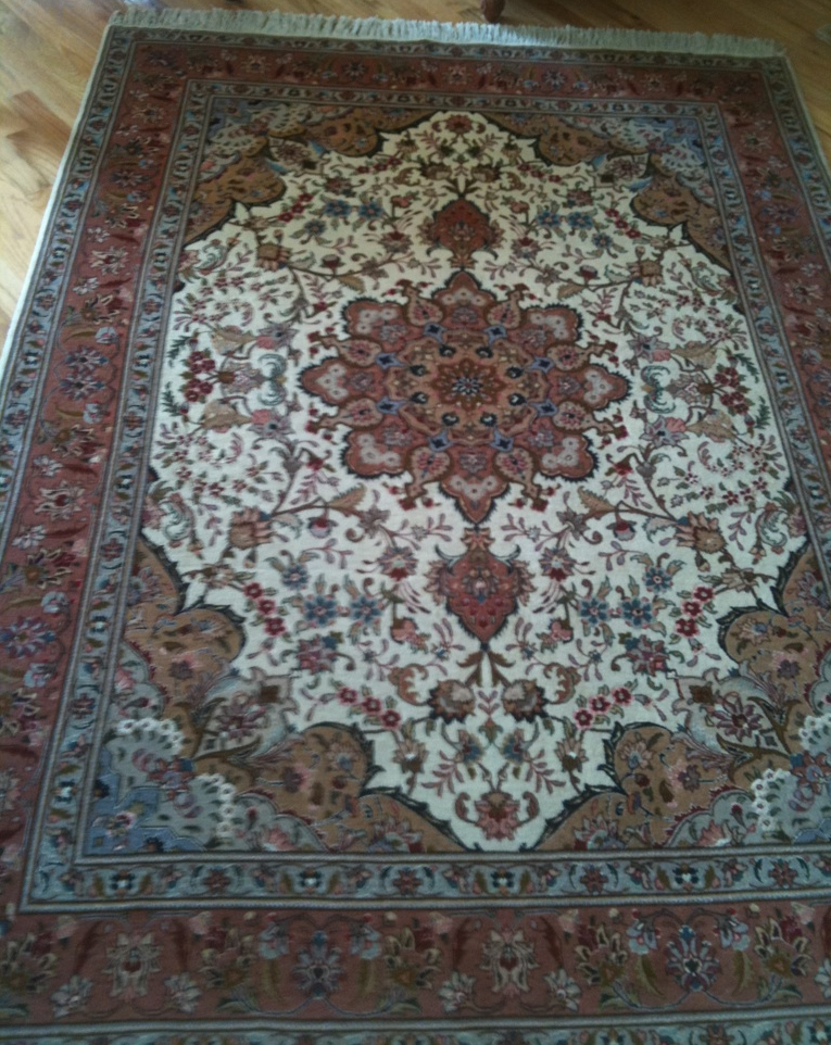 https://upload.wikimedia.org/wikipedia/commons/e/ed/Persian_Carpet.png