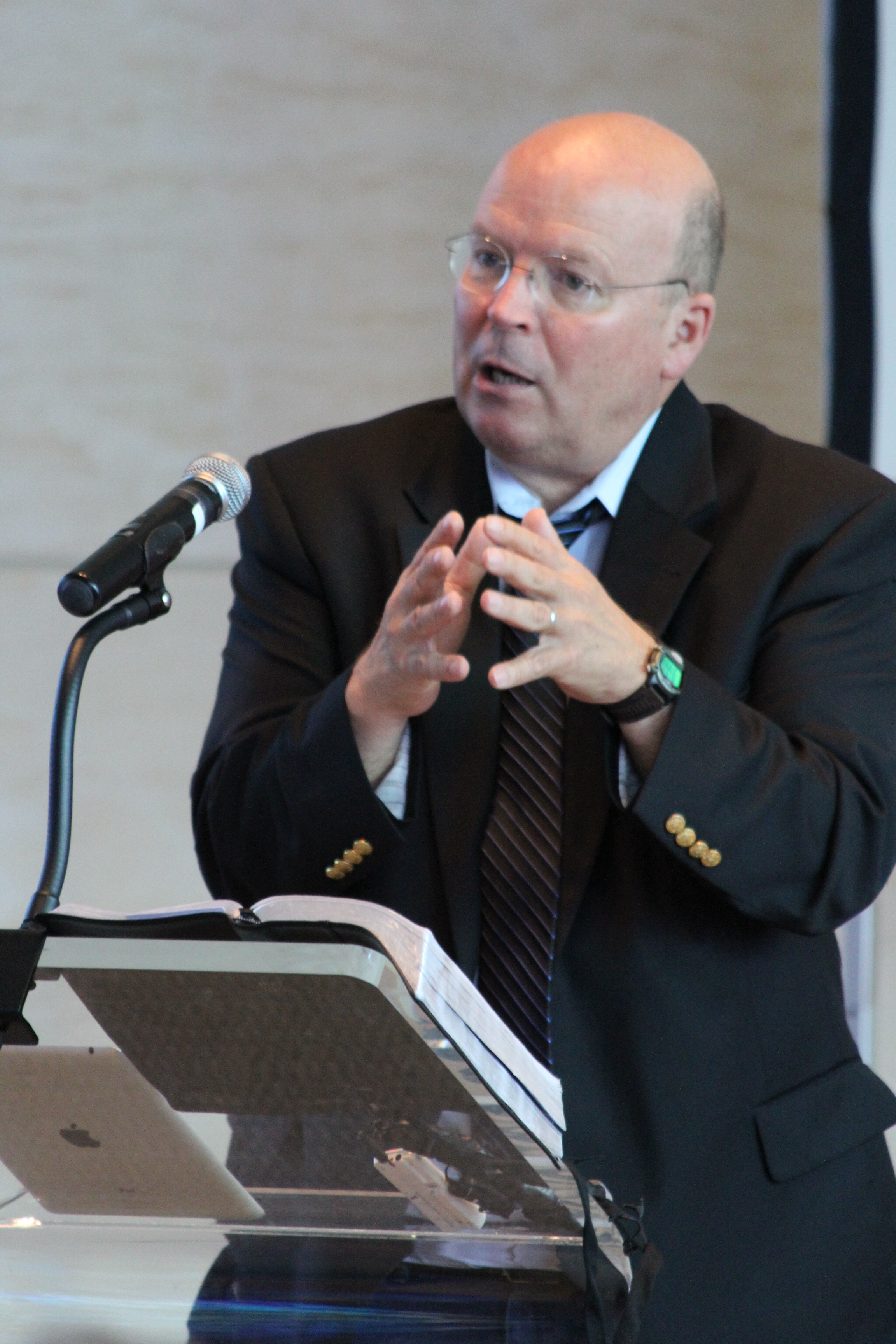 McKnight speaking at [[Abilene Christian University|ACU]]'s Summit in 2013