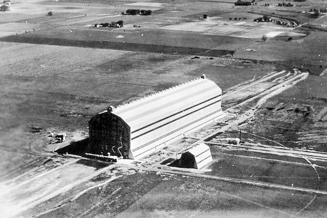 File:Scott AFB airship hangar.jpg