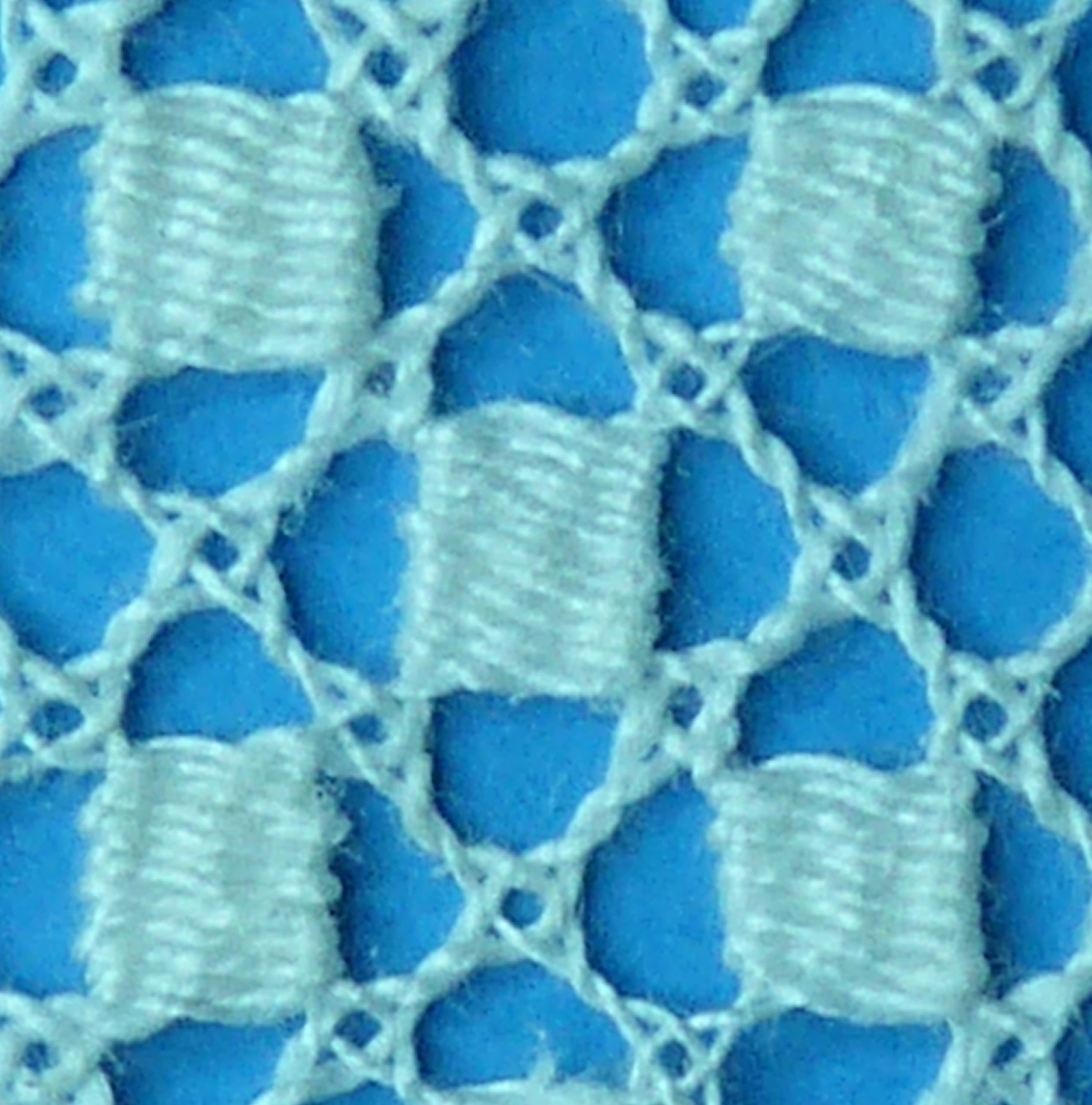 Bobbin tape lace - Wikipedia