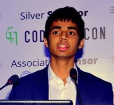 Trishneet Arora addressing Cyber Threats India Exposition 2014 in New Delhi