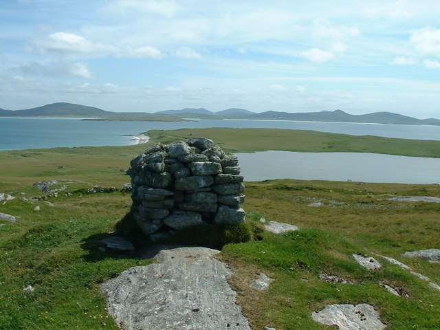 File:View from Mullach Mor, Boreray, North Uist - geograph.org.uk - 755657.jpg