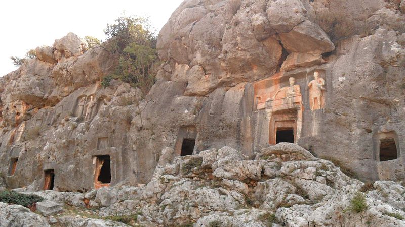 File:Çanakçı rock tombs Mersin Province.jpg