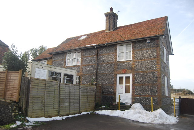 File:Bryony School - geograph.org.uk - 3365743.jpg