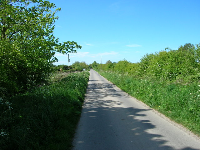 File:Carr Lane, Nafferton - geograph.org.uk - 1302291.jpg