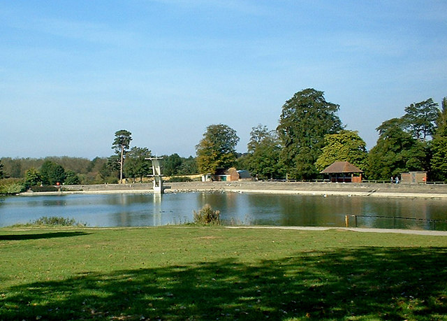 Coate Water - geograph.org.uk - 1690564