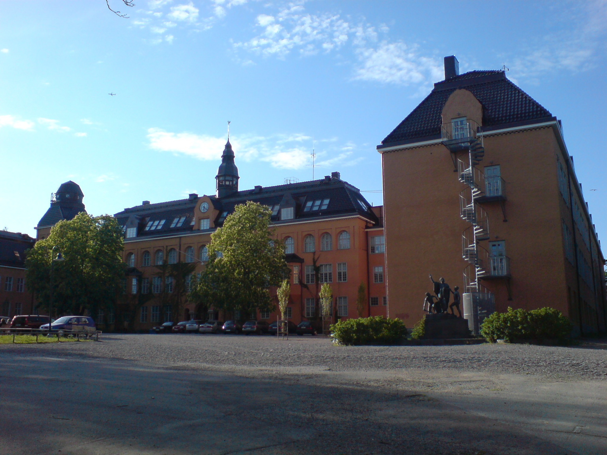 Ridberg discover. Юрсхольм Швеция. Школа Виктора Ридберга. VRG Djursholm. Анненбергская школа.