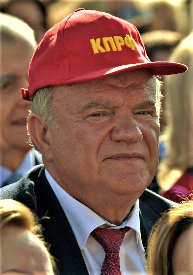 Visite des officiers et apparatchiks de l'internationale Gennady_Zyuganov_%28cropped%2C_2019-09-07%29