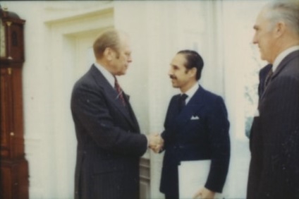 File:Gerald Ford with Jorge Antonio Aja Espil 01.jpg