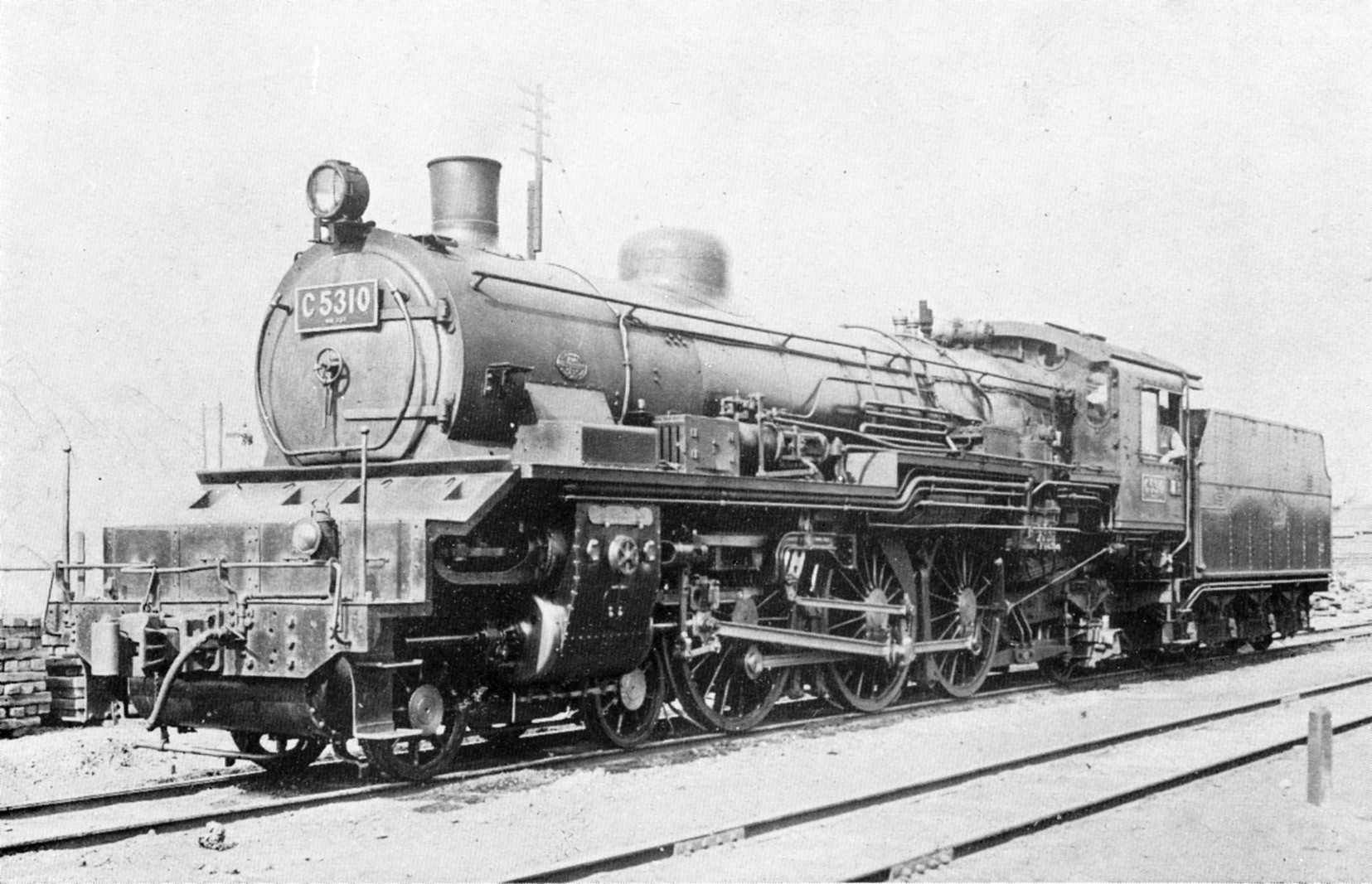 File:JGR-C53SteamLocomotive.jpg - Wikimedia Commons