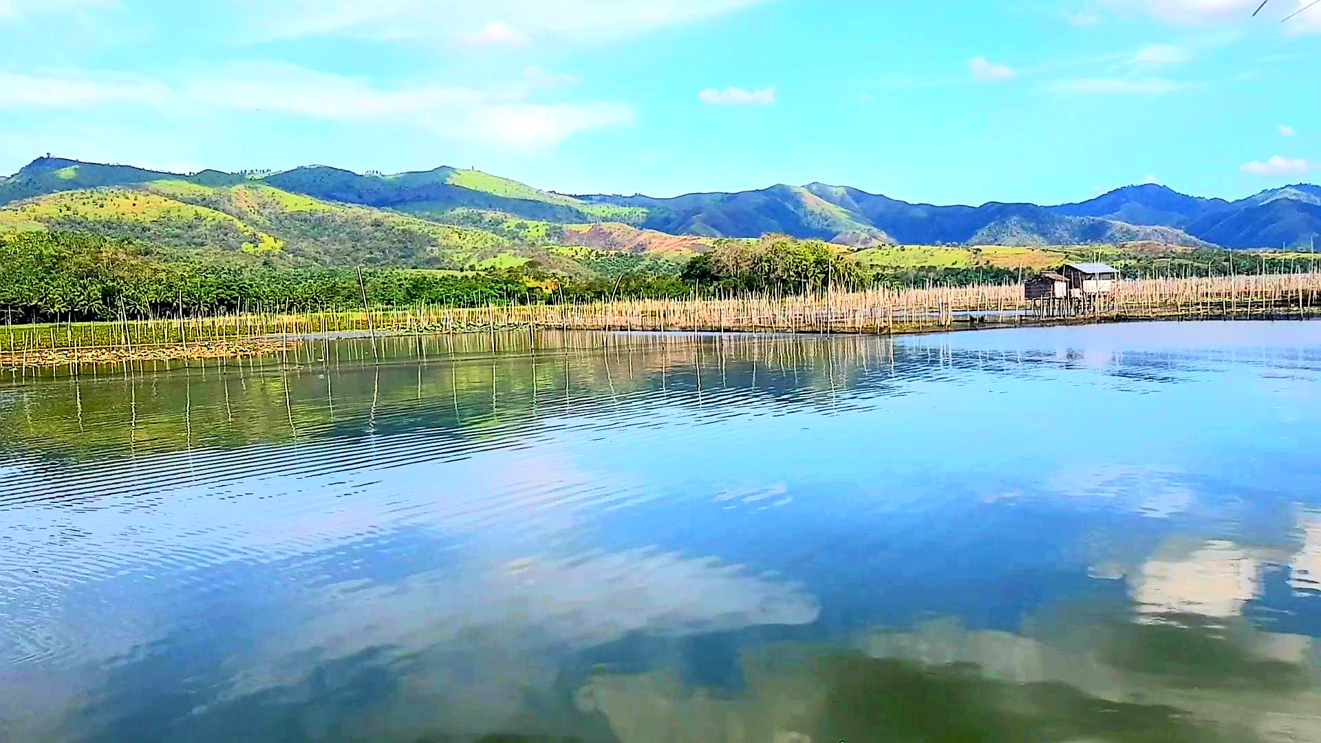 Ланао — озеро на острове Минданао