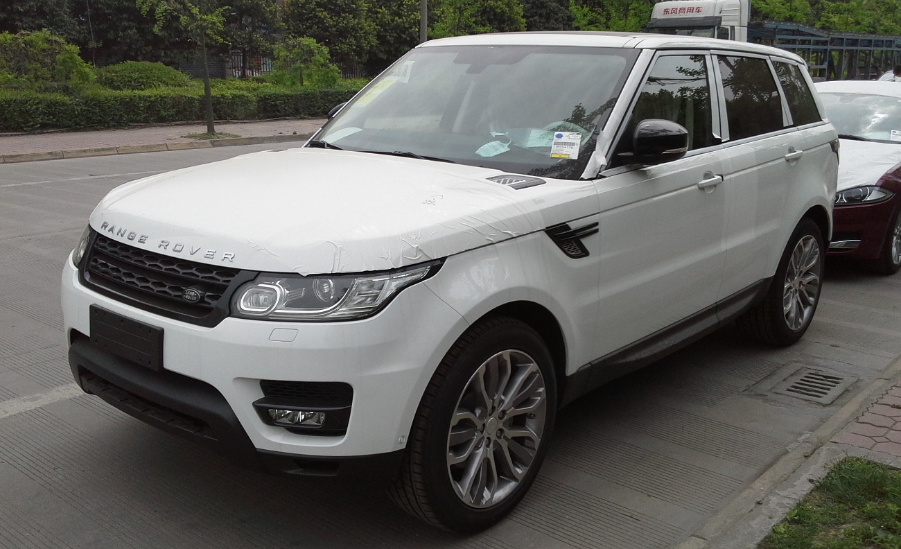 File:Land Rover RANGE ROVER SPORT (L494) front.jpg - Wikipedia