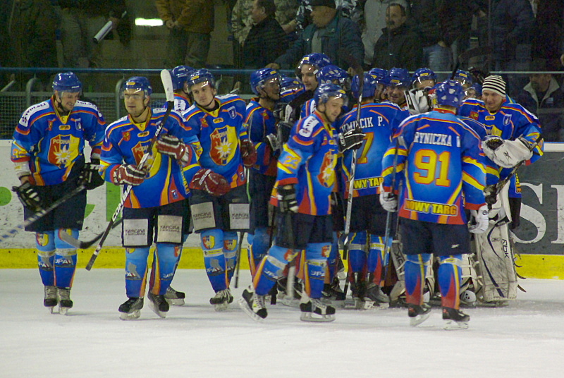 File:MMKS Podhale Nowy Targ team (2011).jpg