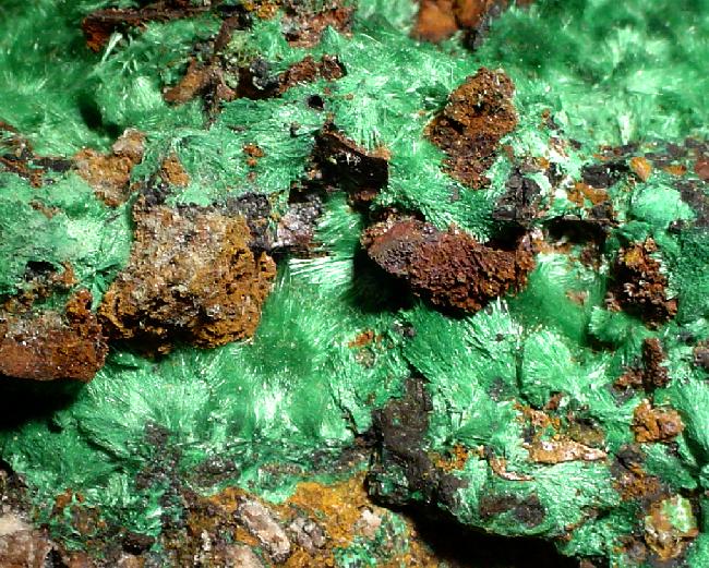 File:Malachite-247777.jpg