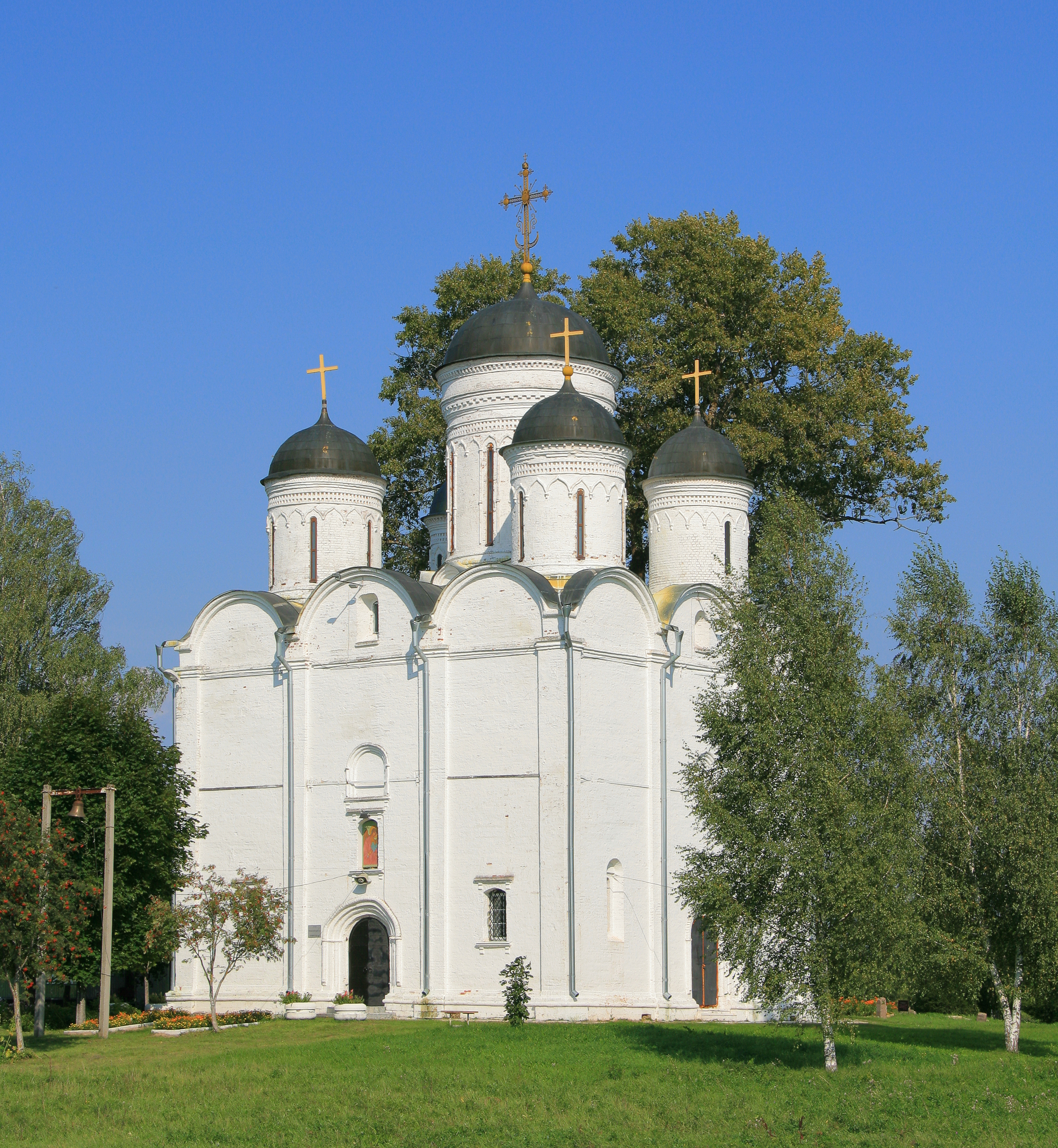 Архангела михаила микулино. Микулино храм Михаила Архангела. Храм в Микулино Лотошинский район. Микулино Городище. Микулино (Московская область).