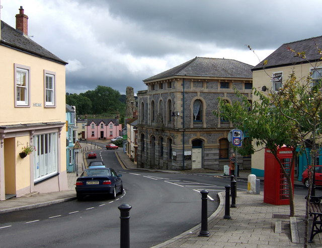 Narberth castle from Market square - geograph.org.uk - 529641