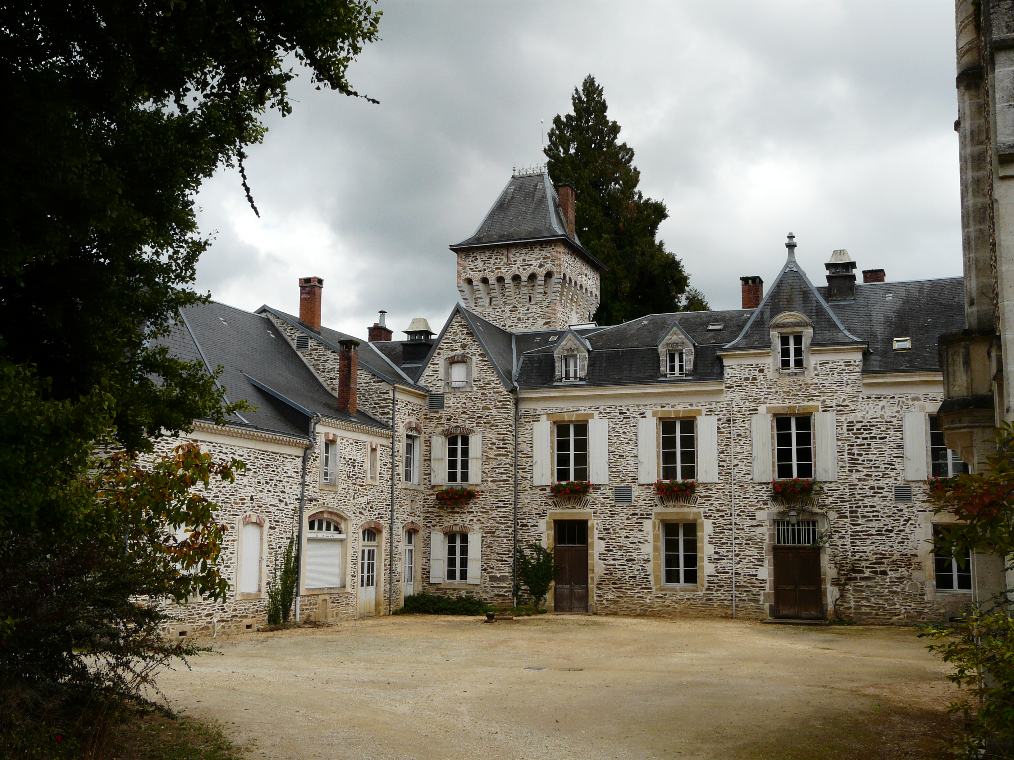 Saint-priest-les-fougères