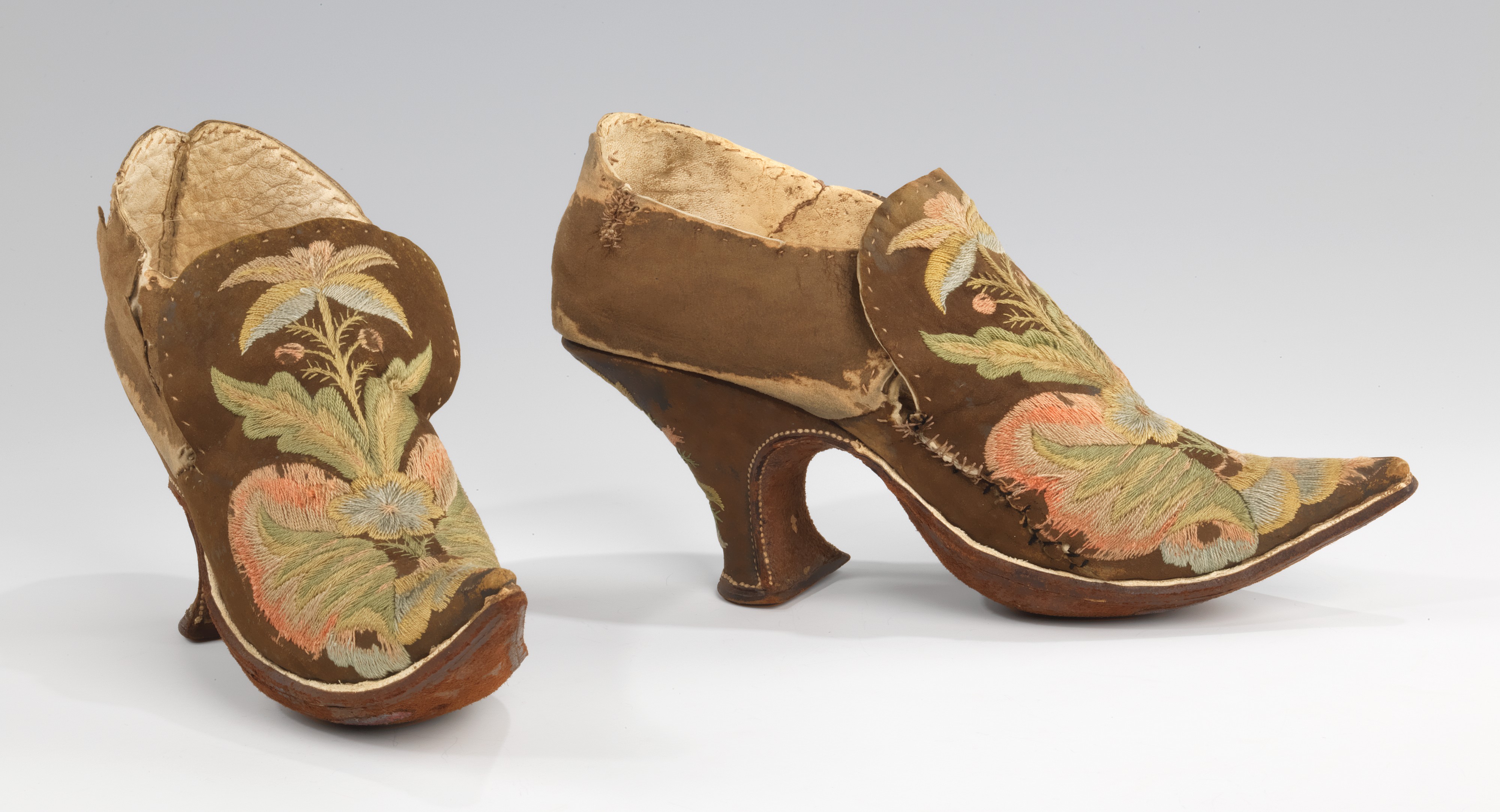 European heeled shoes from ca. 1690