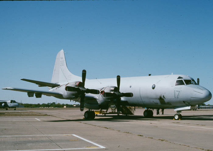 File:VP-17 ZE-17 -2 WEB (4831827761).jpg