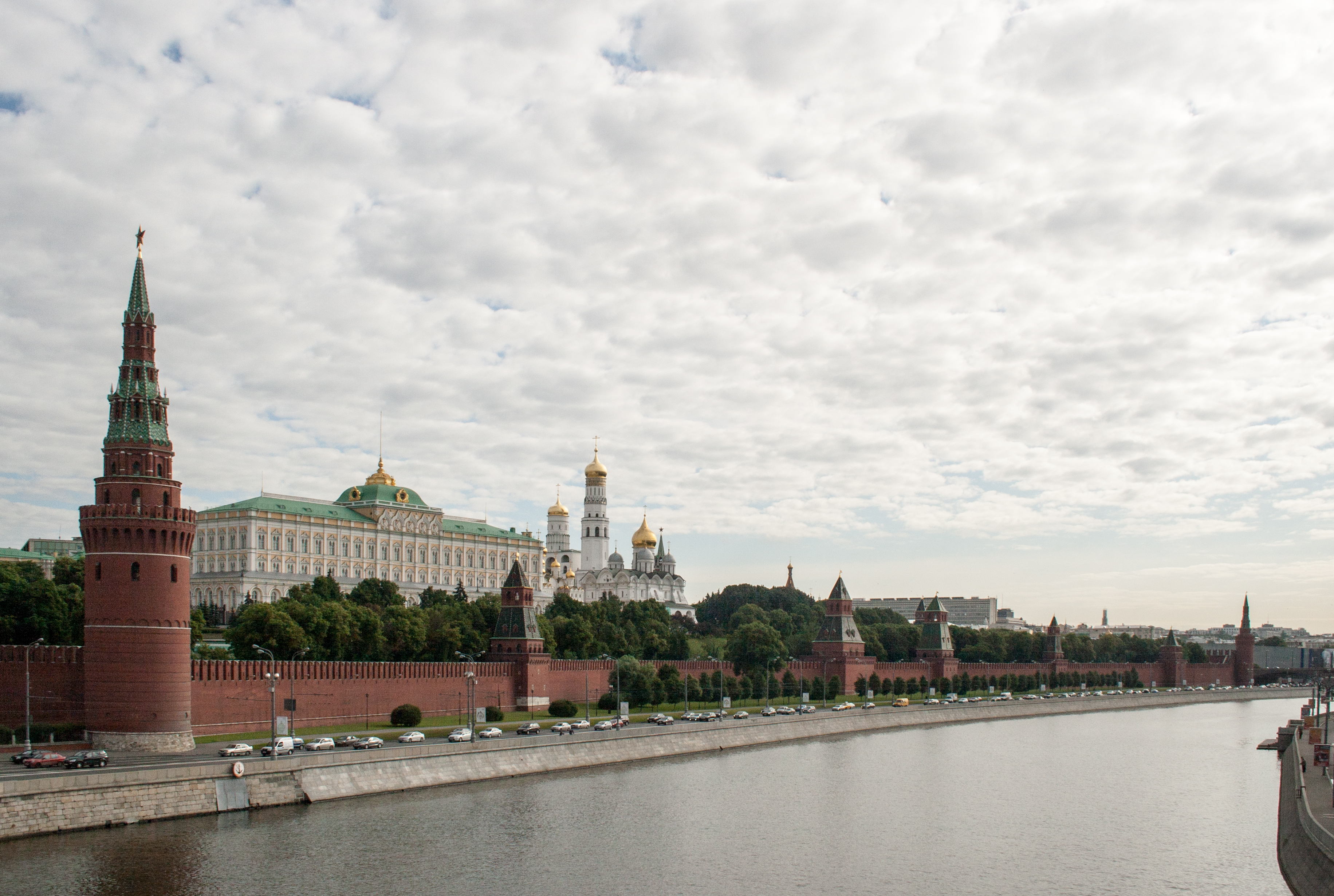 Москва река Кремль