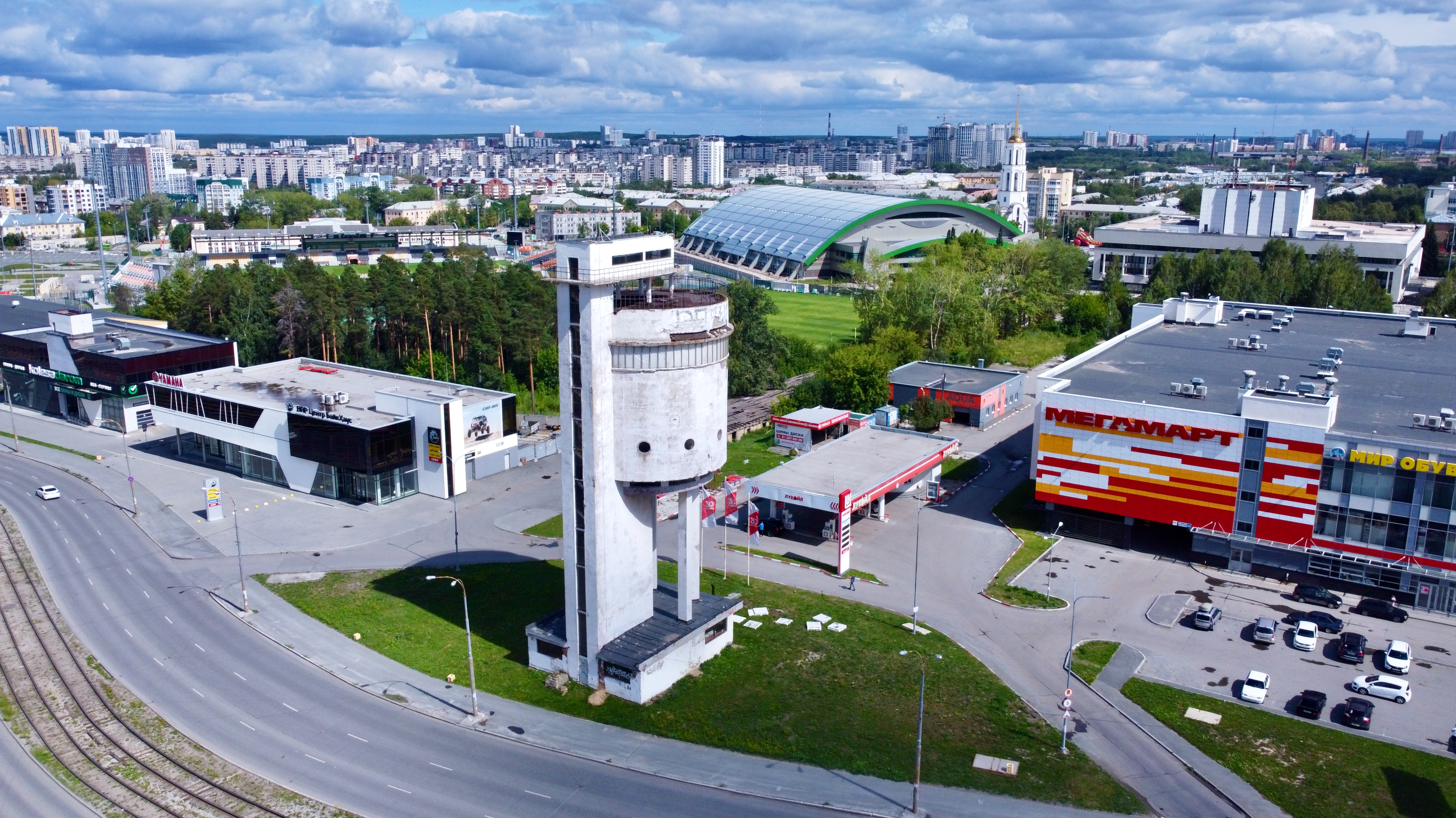 АВТОМОЛЛ белая башня в Екатеринбурге. Белая башня Екатеринбург на прозрачном фоне. Белая башня Екатеринбург что за здание.